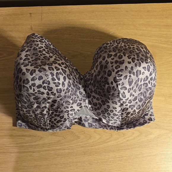 Cacique Strapless Leopard Print Bra - Black and Gray 38J - Picture 1 of 3